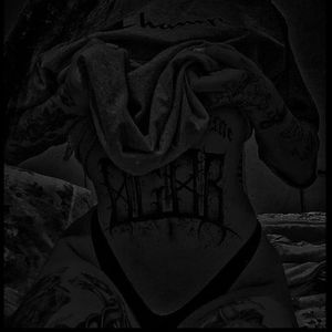 Meet your Posher, Jade